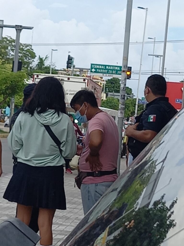 Detienen a falsos activistas que pedían dinero en la calle