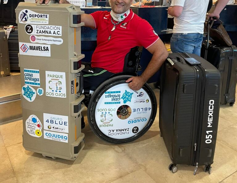 A CONTRA CORRIENTE ARQUERO MEXICANO EN DUBAI