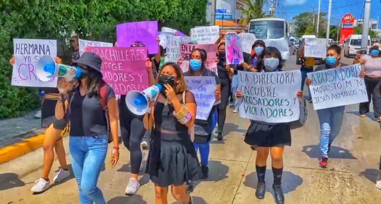 SUSPENDEN A PRESUNTOS DOCENTES ACOSADORES EN BACHILLERES; INVESTIGA FISCALÍA