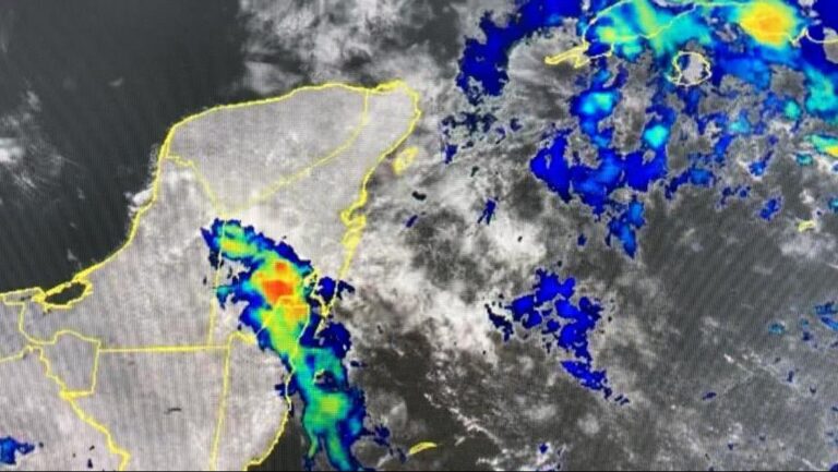 NTENSA TEMPORADA DE HURACANES 2022 EN EL CARIBE MEXICANO