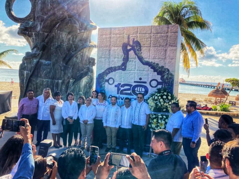 CONMEMORAN 120 ANIVERSARIO DE LA FUNDACIÓN DE PLAYA DEL CARMEN
