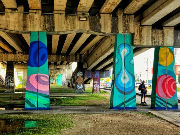 PREPARAN PROYECTO DE GALERÍA URBANA EN “BAJO PUENTES”