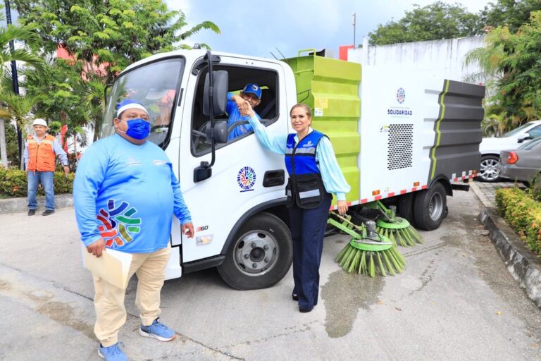 Aumenta equipamiento para limpieza pública de Solidaridad