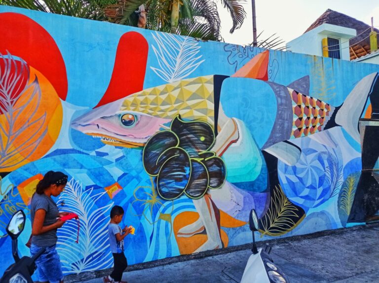 VANDALIZAN MURAL CON REALIDAD AUMENTADA EN PLAYA DEL CARMEN