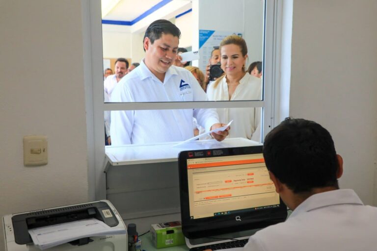 ABREN CAJA MUNICIPAL EN CANACO SERVYTUR PLAYA DEL CARMEN