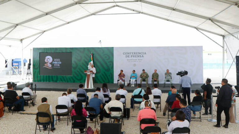 AMPLIACIÓN DE MURO FRONTERIZO ES UNA “MEDIDA PUBLICITARIA”, DICE AMLO