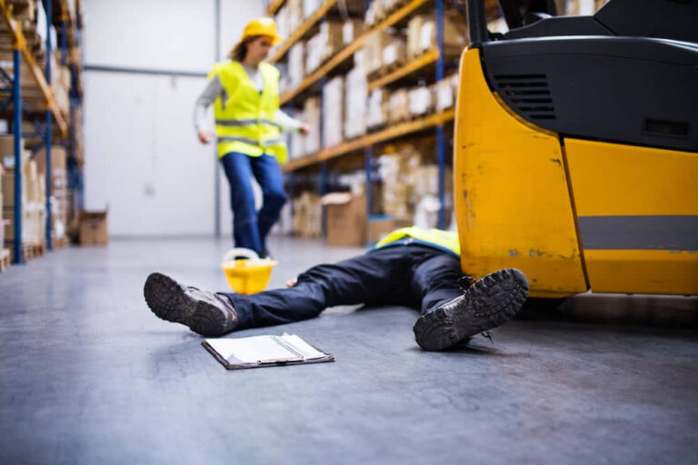 HAY 3 MILLONES DE MUERTES AL AÑO POR ENFERMEDADES O ACCIDENTES DE TRABAJO