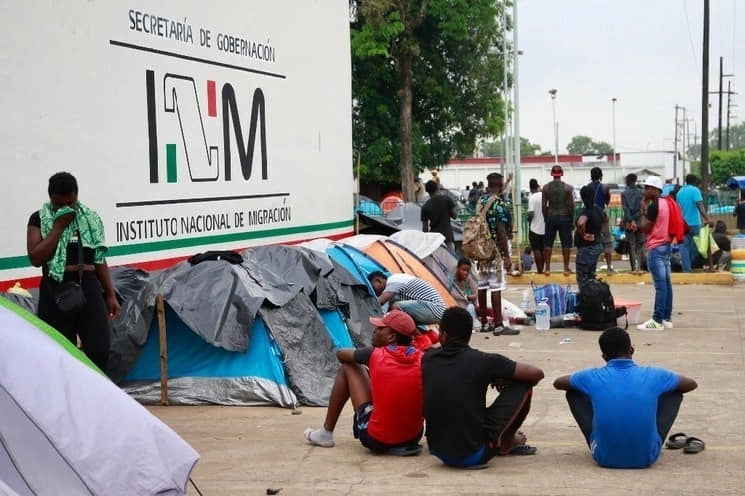 LOCALIZAN A 155 MIGRANTES EN CASA DE SEGURIDAD DE TONALÁ, CHIAPAS