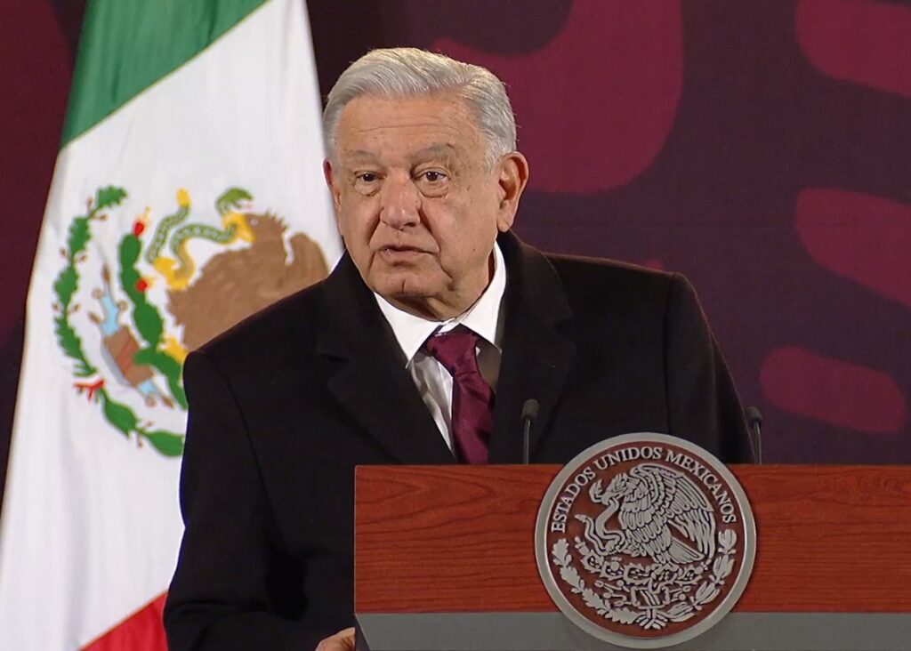 HABRÁ ACCIONES LEGALES POR HACKEO A PERIODISTAS: AMLO