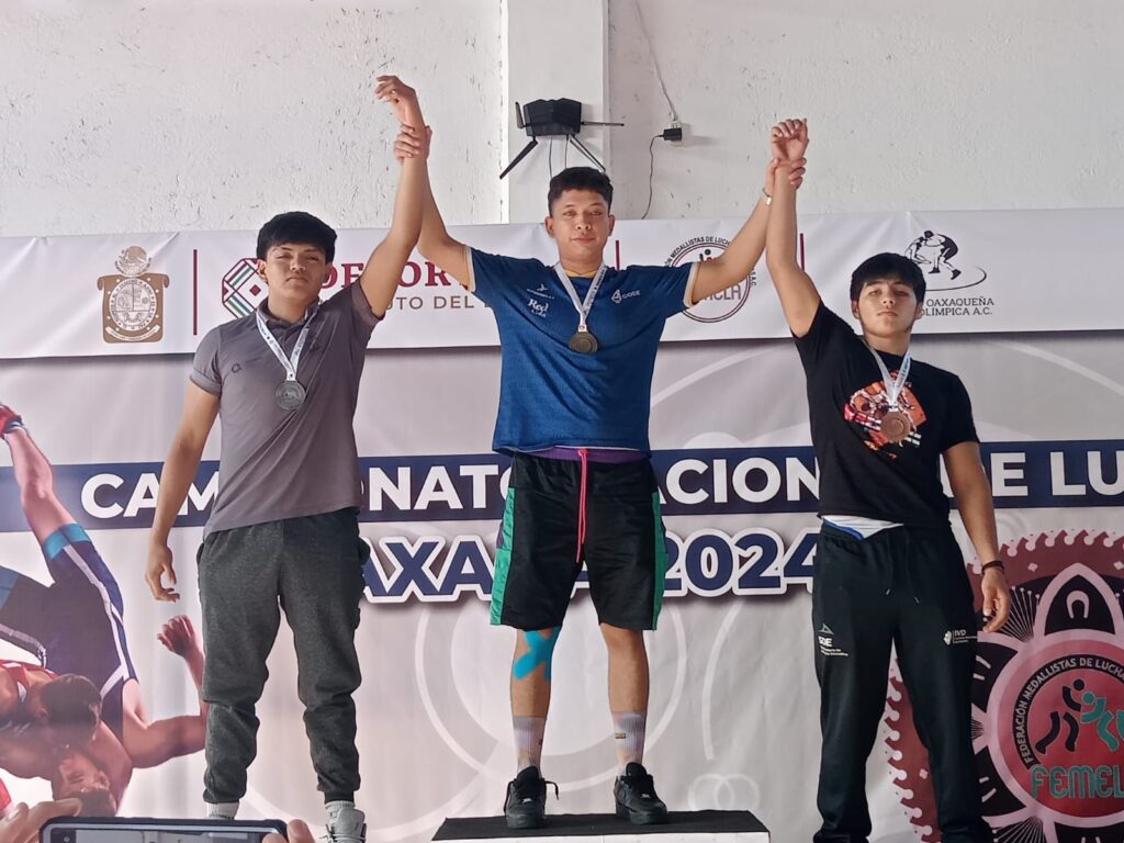 ATLETAS QUINTANARROENSES CONQUISTAN 7 PRESEAS EN EL CAMPEONATO NACIONAL 2024 DE LUCHAS ASOCIADAS