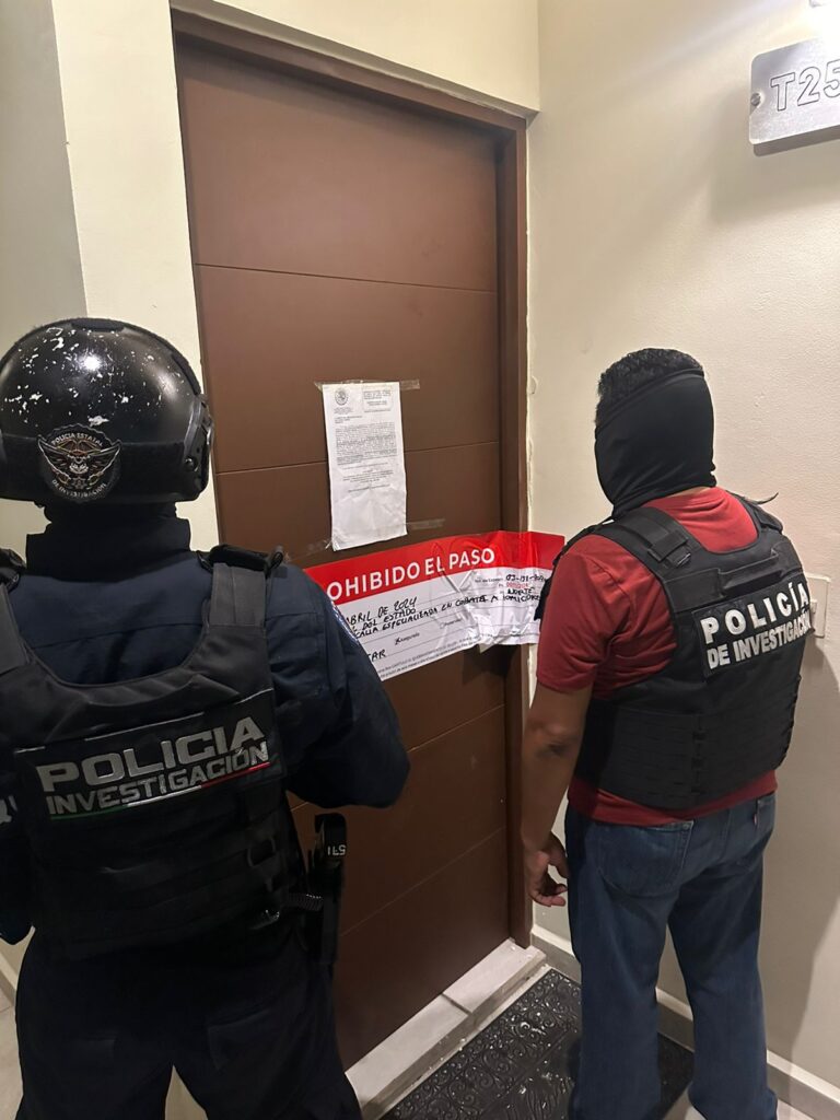 FGE y SSC decomisan 9 armas largas y drogas en zona residencial de Benito Juárez