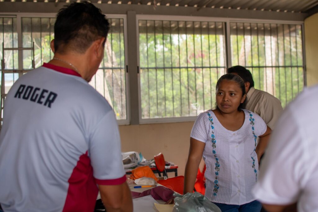 INMAYA IMPARTE EL PROGRAMA “IMPLEMENTACIÓN DE HUERTOS ESCOLARES Y ELABORACIÓN DE COMPOSTAS” EN ESCUELAS PRIMARIAS DE COMUNIDADES INDÍGENAS