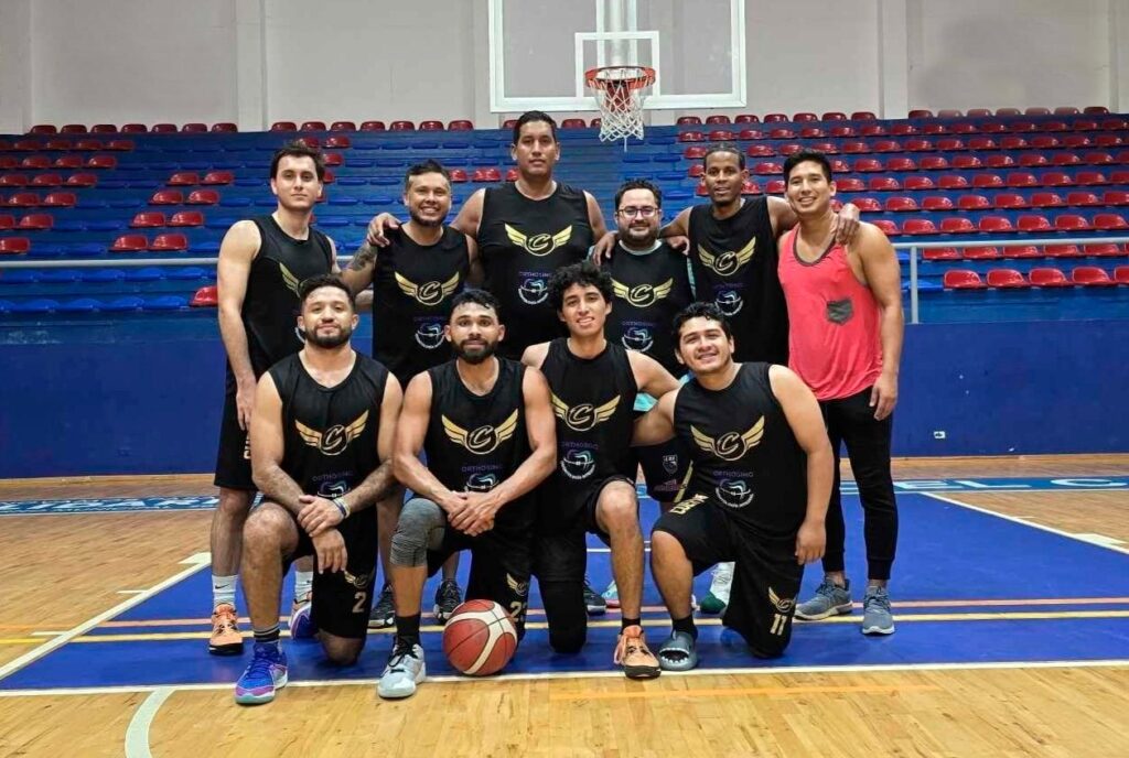 PLAYITA Y CUERVOS SE ENFRENTAN POR EL TÍTULO DEL BÁSQUETBOL PREMIER PLAYENSE