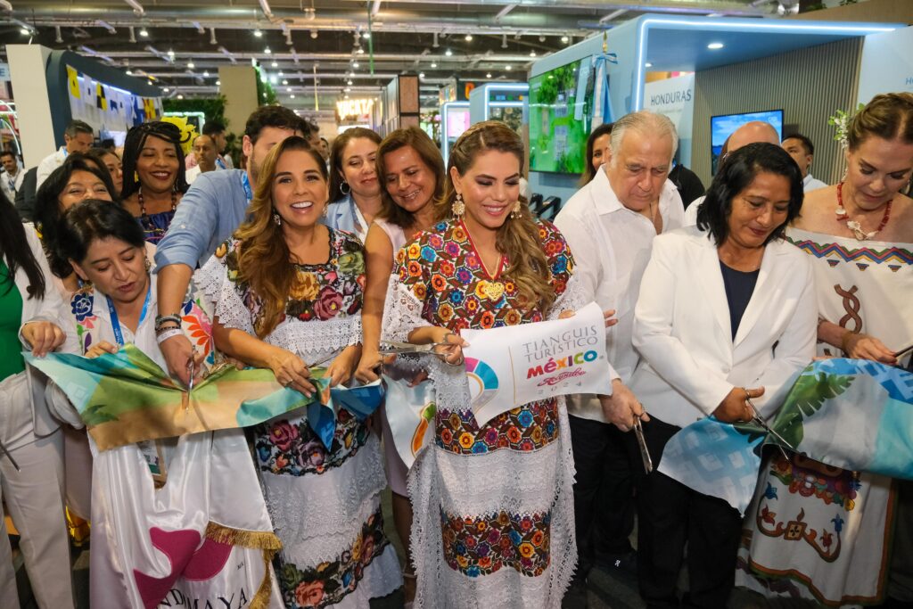 CON PRESENCIA Y LIDERAZGO, DESTACA PABELLÓN DEL CARIBE MEXICANO EN TIANGUIS TURÍSTICO DE ACAPULCO