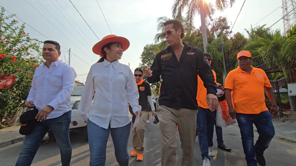 “A LA OLA NARANJA YA NO LA PARA NADIE”, ASEGURA ROBERTO PALAZUELOS EN CHETUMAL