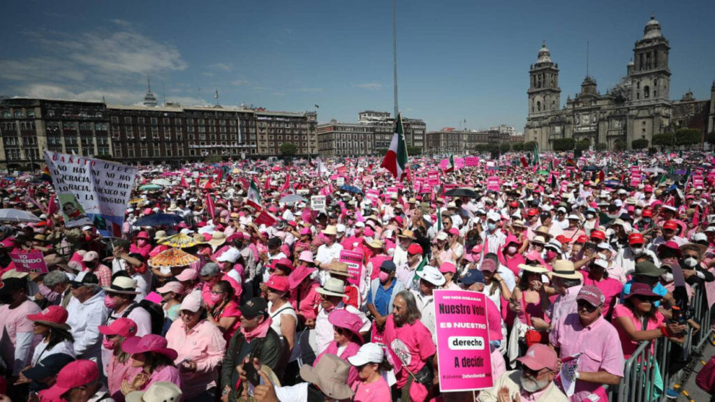 FISCALIZARÁ INE PARTICIPACIÓN DE XÓCHITL GÁLVEZ EN MARCHA CONVOCADA POR MAREA ROSA