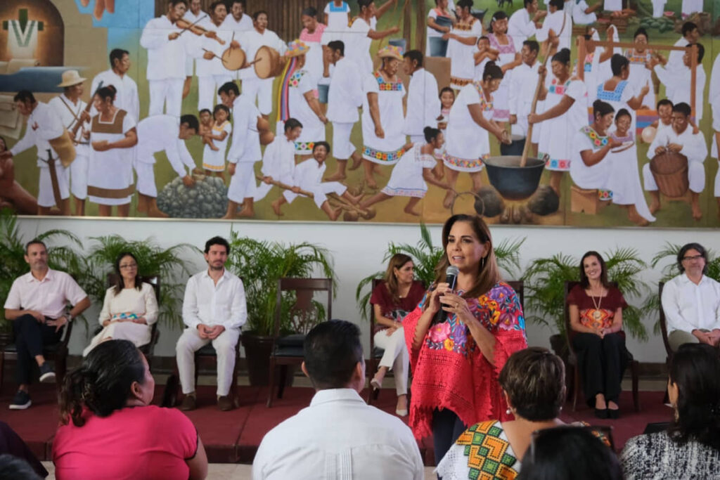 FORTALECE MARA LEZAMA LA RIQUEZA ARTESANAL Y CULTURAL DEL BORDADO MAYA