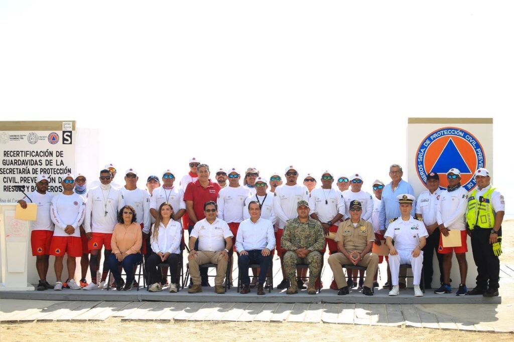 RECIBEN GUARDAVIDAS DE SOLIDARIDAD CONSTANCIAS DE RECERTIFICACIÓN