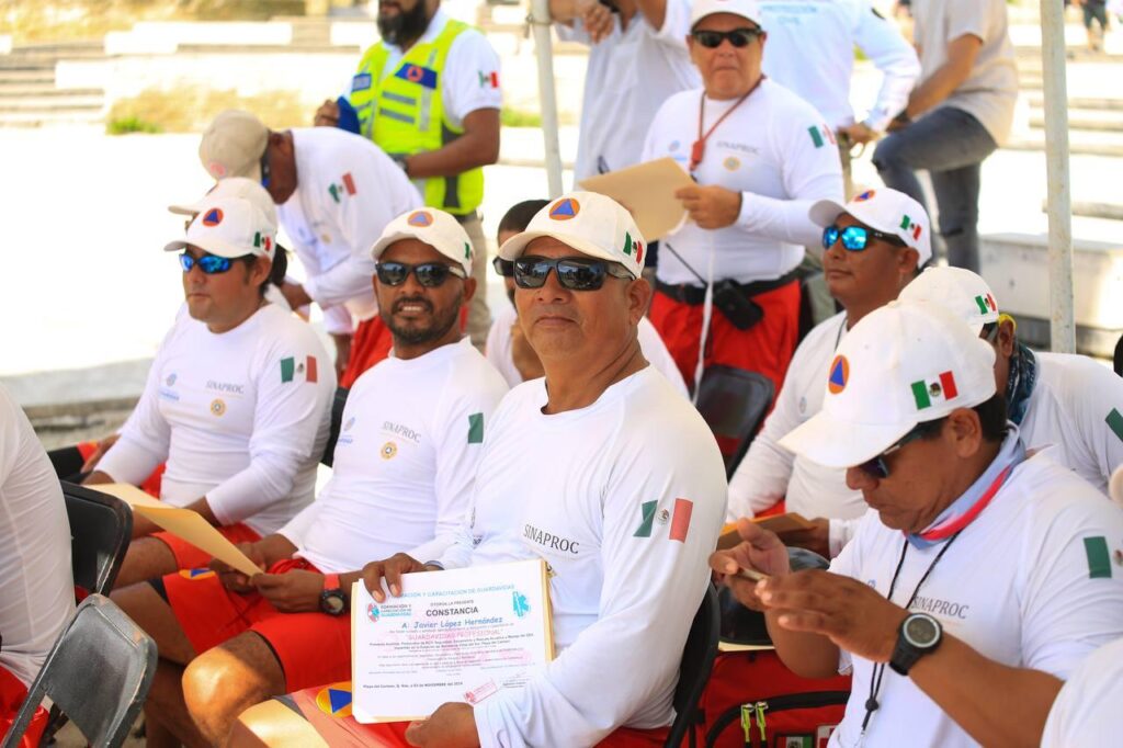 RECIBEN GUARDAVIDAS DE SOLIDARIDAD CONSTANCIAS DE RECERTIFICACIÓN