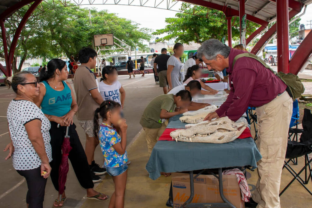 Invita la FPMC a celebrar el XI Aniversario del BiblioAvión Gervasio