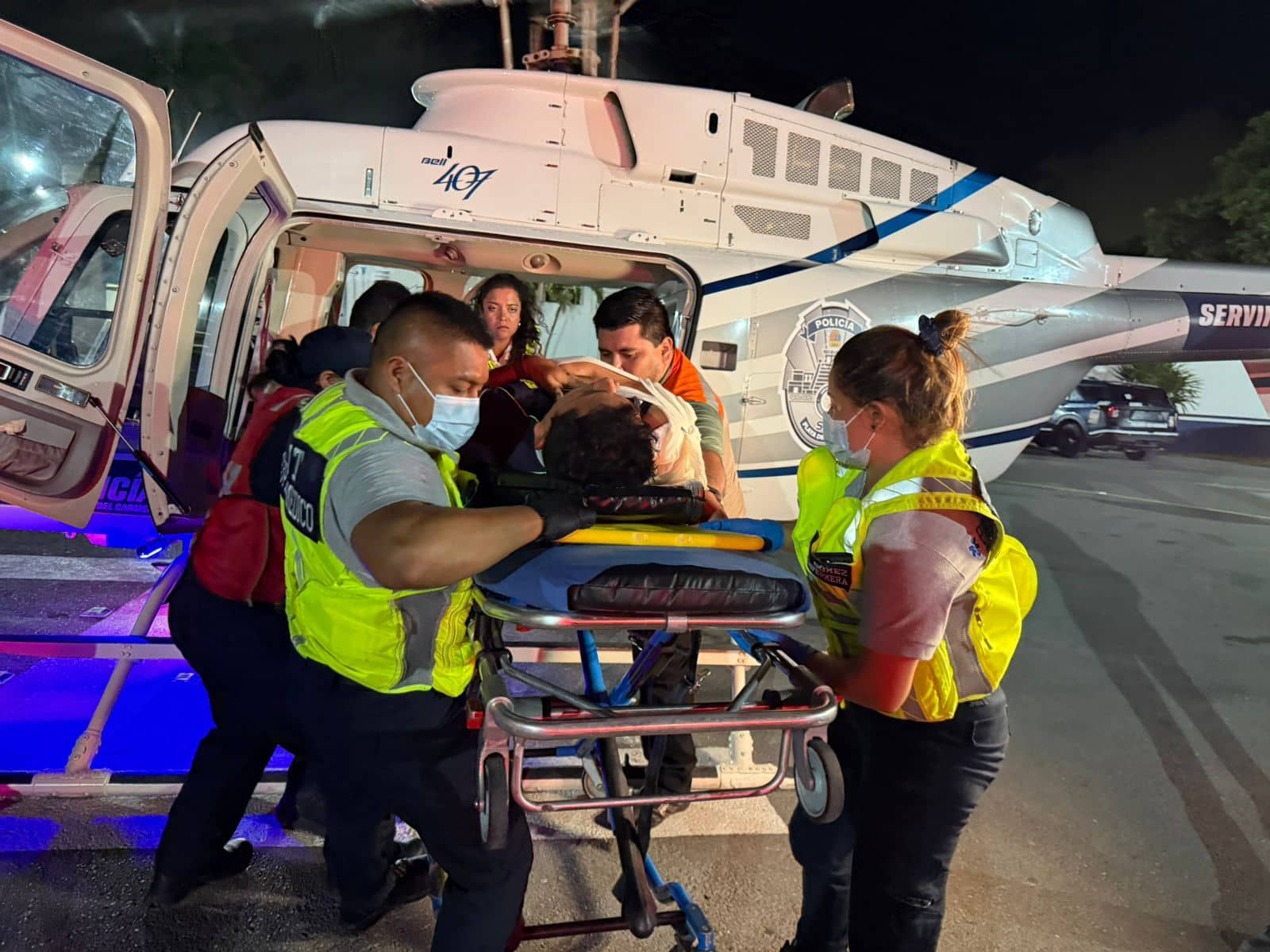 Helicóptero de la SSC Playa del Carmen realiza rescate aéreo luego de accidente en Puerto Morelos