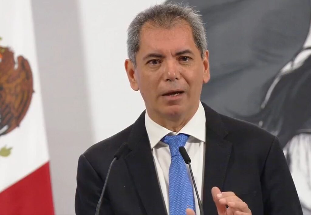 Tras los señalamientos de EE.UU. sobre lavado en bancos locales, las autoridades mexicanas monitorean mercados.