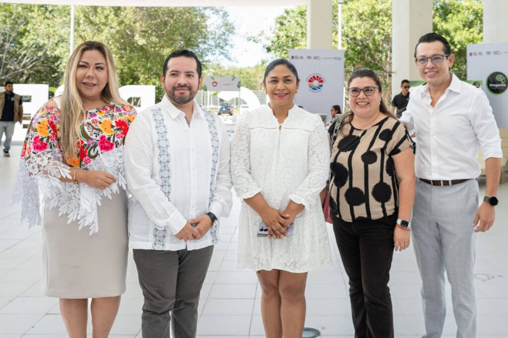 Canacintra nacional y la PPA de Quintana Roo firman convenio de colaboración en el marco del Día Mundial del Medio Ambiente

En el marco del Día Mundial del Medio Ambiente y durante la realización del Foro Cero Residuos, se llevó a cabo la firma de un convenio de colaboración entre la Cámara Nacional de la Industria de Transformación (CANACINTRA) y la Procuraduría de Protección al Ambiente del Estado de Quintana Roo (PPA), con el objetivo de fortalecer las estrategias conjuntas en favor del desarrollo sustentable y la gestión responsable de residuos industriales. 

El convenio fue suscrito por el Procurador de Protección al Ambiente del Estado de Quintana Roo, Alonso Fernández Lemmen Meyer, y en representación de CANACINTRA Nacional, por la Lic. Mónica de Jesús Pérez Morales, Vicepresidenta Nacional de Desarrollo Sustentable y Responsabilidad Social. En representación del Gobierno del Estado, acudió el Secretario de Ecología y Medio Ambiente, Lic. Óscar Alberto Rébora Aguilera, quien destacó la importancia de sumar esfuerzos con el sector industrial para construir un futuro más sostenible en Quintana Roo. 

La Delegación de CANACINTRA Playa del Carmen participó activamente en este importante acto. José Luis Acosta Quian, presidente de la delegación, subrayó el compromiso local con la agenda ambiental: 

"Nos sumamos con total convicción a esta iniciativa que busca armonizar el crecimiento industrial con la protección de nuestro entorno. En Playa del Carmen, creemos firmemente que el desarrollo económico debe ir de la mano con la sostenibilidad." 

El convenio contempla acciones conjuntas de capacitación, asesoría técnica, promoción de buenas prácticas ambientales y cumplimiento de normativas en beneficio de las empresas afiliadas, tanto a nivel local como nacional. 

Con esta firma, se sientan las bases para una colaboración institucional que permitirá que la industria de Quintana Roo avance con responsabilidad hacia una economía circular, resiliente y comprometida con el medio ambiente.

