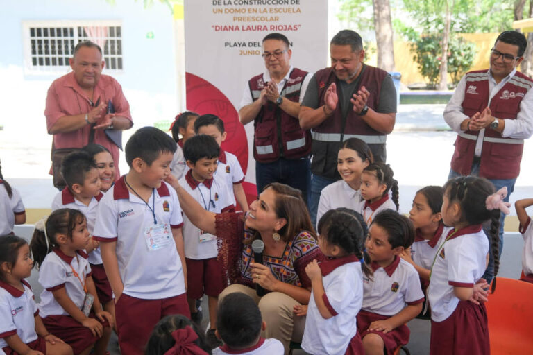 Gobierno de Quintana Roo instala domo en preescolar de Zazil-Há con inversión de 1.8 mdp