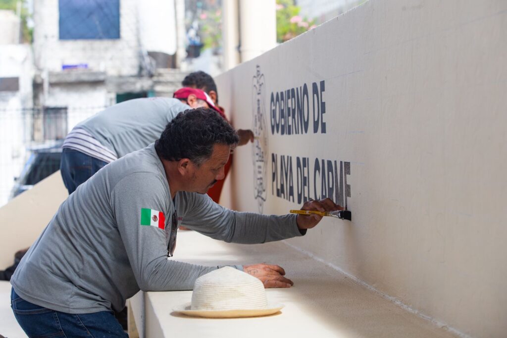 Estefanía Mercado inicia histórica rehabilitación de 376 parques para dar nueva identidad urbana a Playa del Carmen