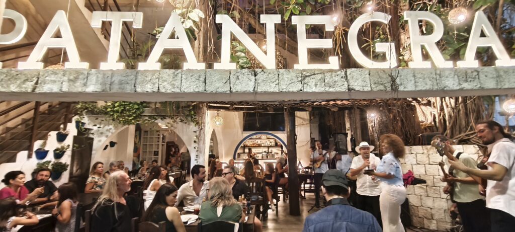 Son Playense brilla en Pata Negra y se alista para llevar el sabor caribeño a Europa