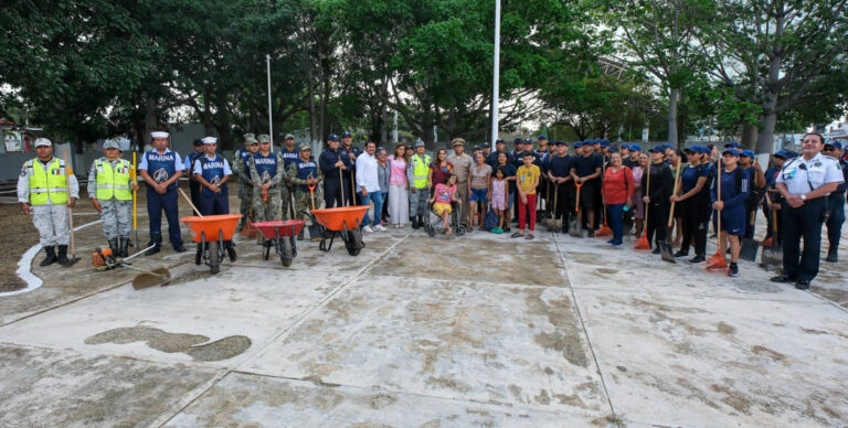 Gobierno de Mara Lezama transforma parque infantil en Proterritorio como parte del programa “Que brille Chetumal”