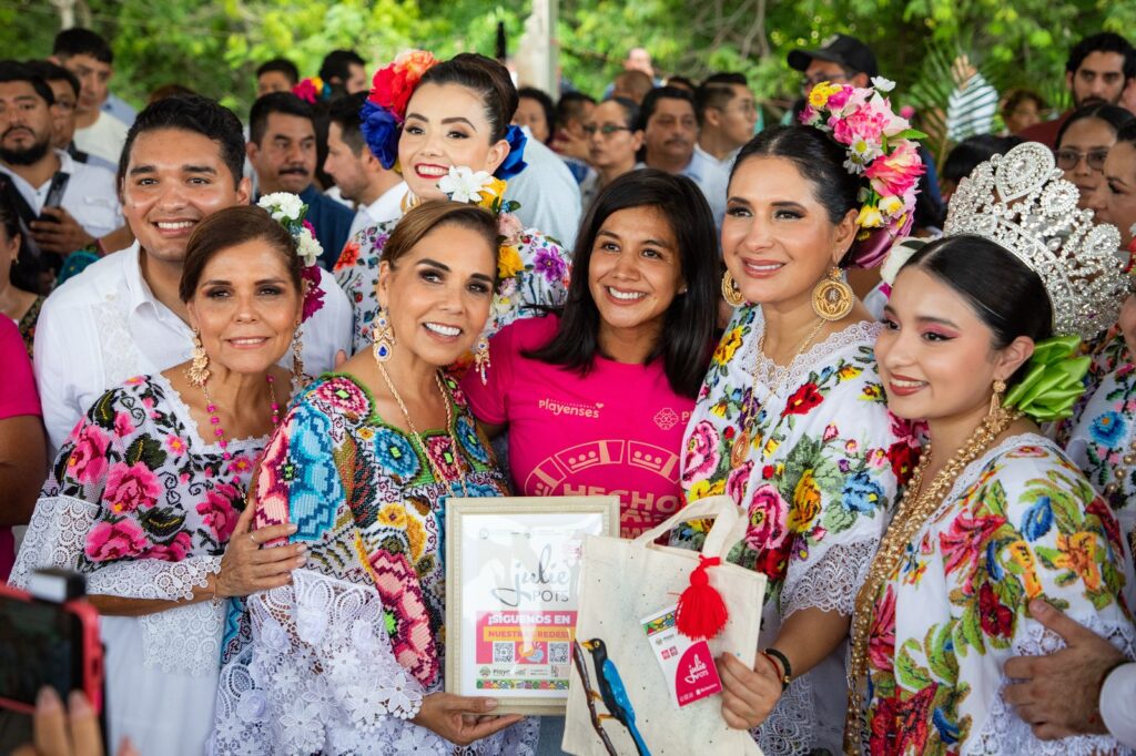 Mara Lezama y Estefanía Mercado inauguran la Feria del Carmen 2025
