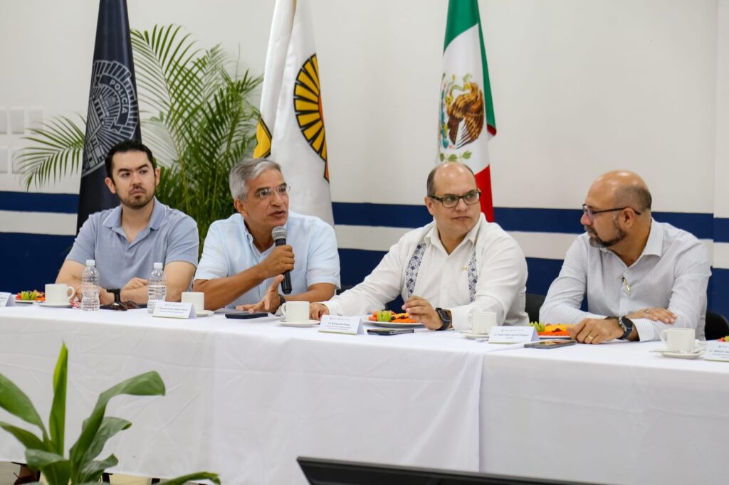 Empresariado de Playa del Carmen respalda a Carlos Montesinos como nuevo titular de Seguridad Ciudadana