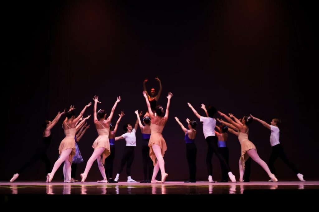 Magistral presentación del Coppelia’s Ballet & Company en el Teatro de la Ciudad de Playa del Carmen