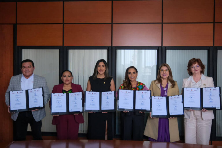 Quintana Roo Lidera la Educación Inclusiva para Mujeres con Programa de Bachillerato en Lengua Maya