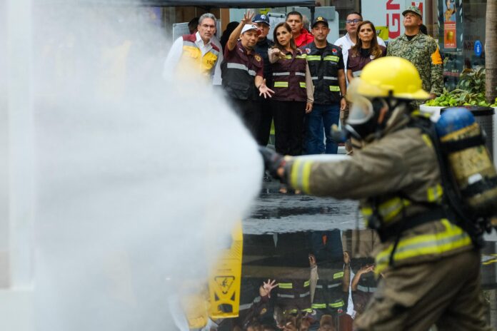 -Destaca la titular del Ejecutivo la activación del Sistema de Alertamiento Masivo que envió aviso, vía celular, a más de 80 millones de usuarias y usuarios