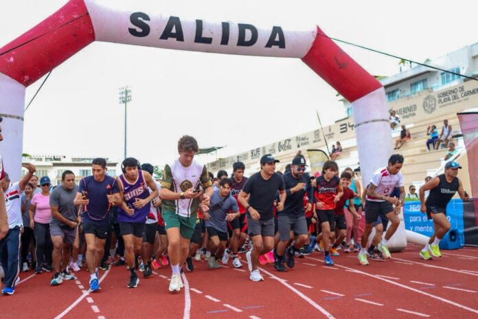 Jacobo Arzate, titular de la CODEQ, encabezó la competencia deportiva que forma parte de la estrategia nacional, que encabeza la CONADE para la promoción de la activación física