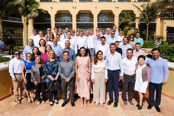 -La gobernadora de Quintana Roo y la titular de SECTUR, fortalecen la coordinación para impulsar la promoción turística de este destino