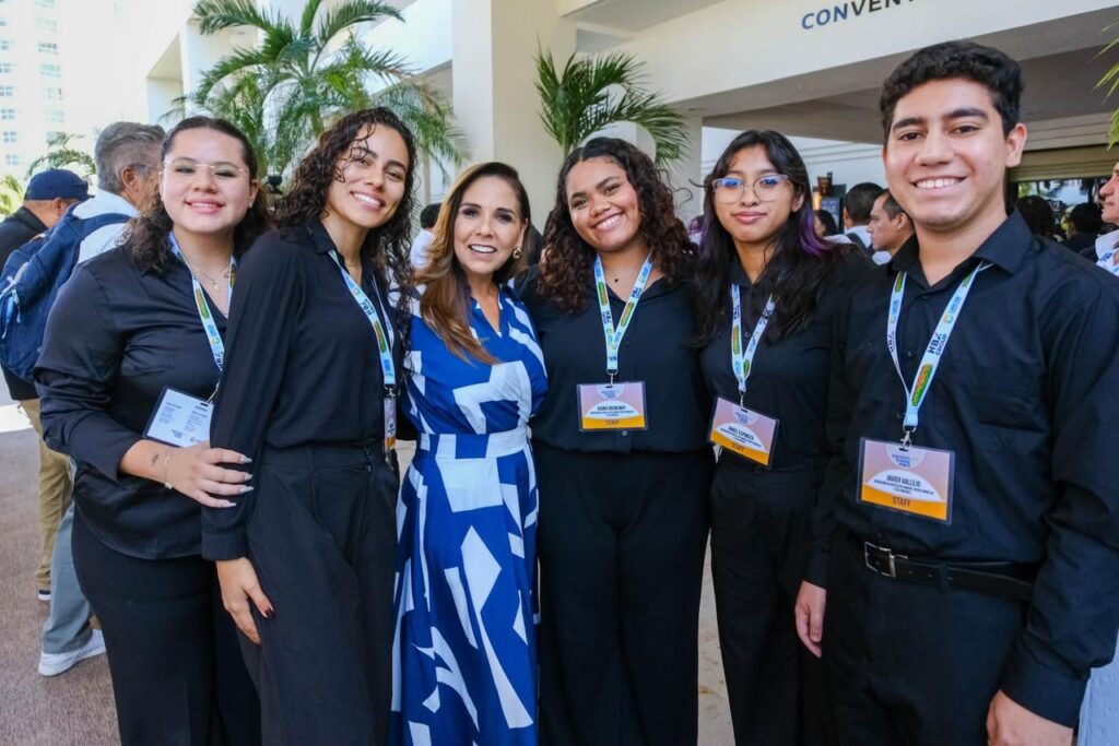 -La Gobernadora destaca el éxito de Maya Ka’an, en la nueva era del turismo comunitario, y la gastronomía caribe-mexicana