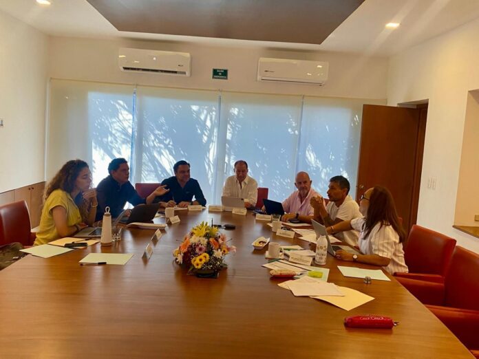 El Consejo Hotelero del Caribe Mexicano delineó su estrategia 2026 en un contexto de desaceleración turística y retos de competitividad en Quintana Roo, con el objetivo de fortalecer la colaboración público-privada y recuperar el dinamismo del sector.