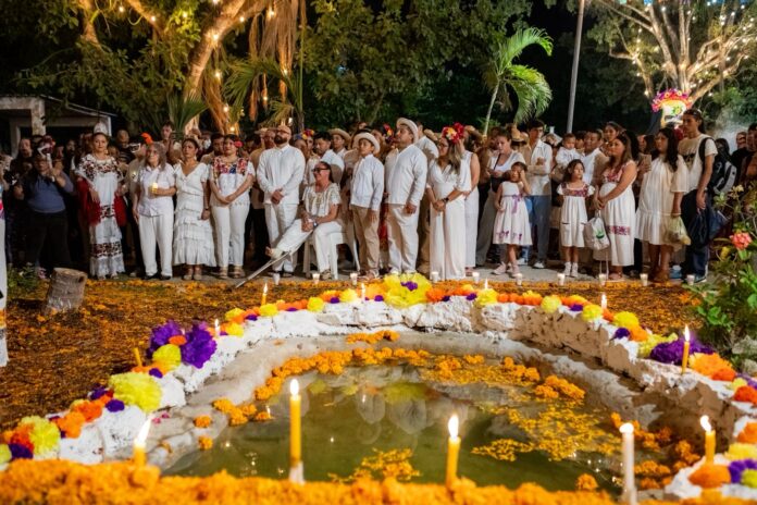 • Cientos de habitantes del municipio y turistas nacionales y extranjeros se unen en la marcha silenciosa rumbo al Cementerio Municipal