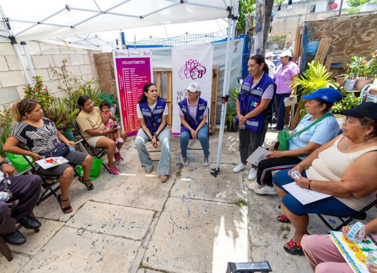 REFUERZAN PREVENCIÓN DE VIOLENCIA DE GÉNERO EN PLAYA DEL CARMEN CON BRIGADAS “PUERTA A PUERTA”